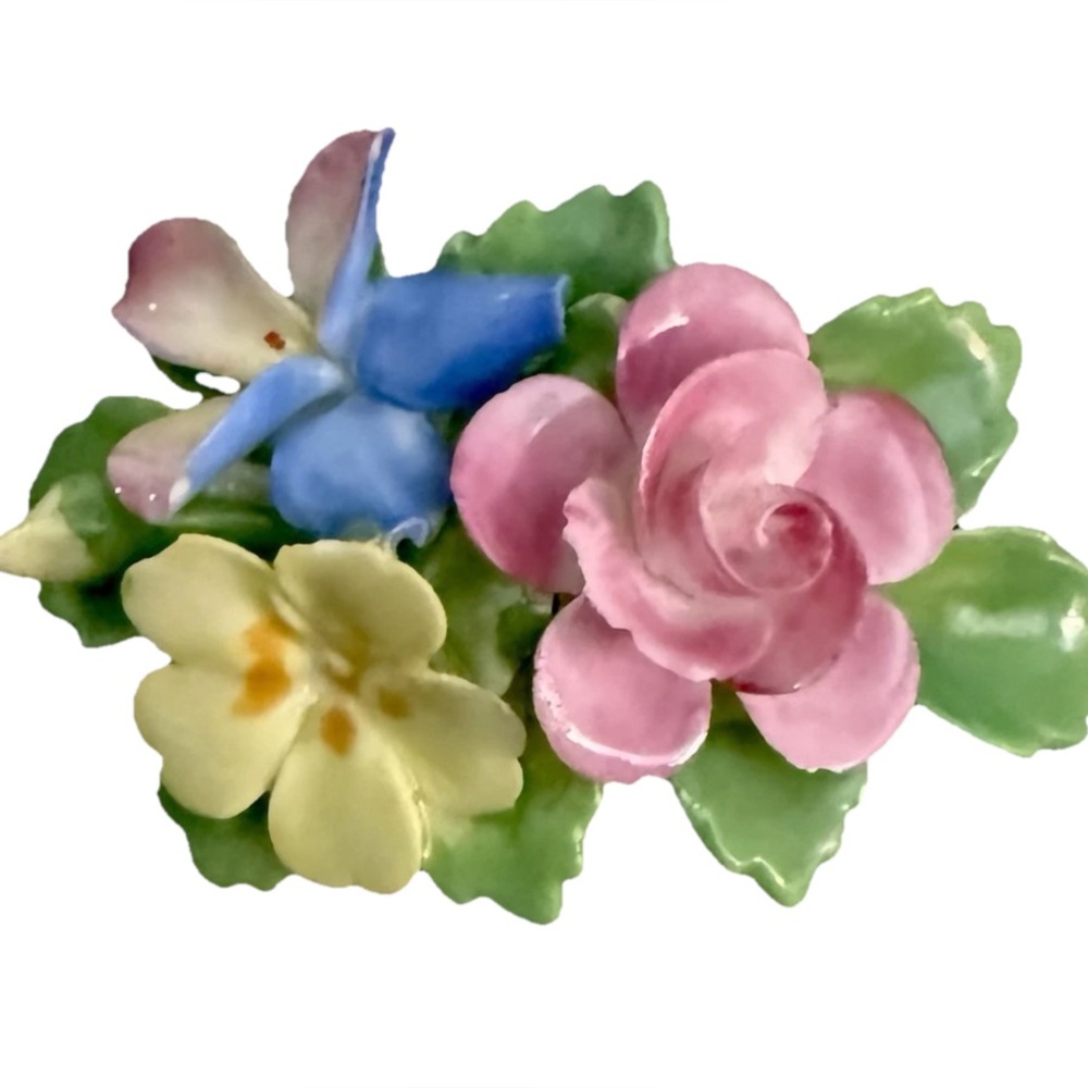 Cara Staffordshire England Porcelain Bone China Large Flower Bouquet Brooch